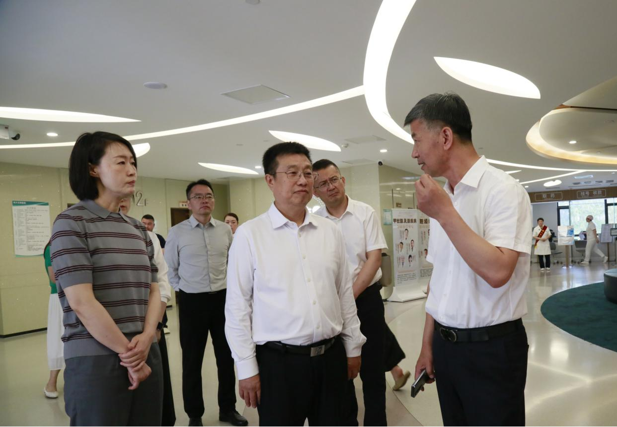 av影片日本
党组书记、厅长李国伟带队赴大连调研av影片日本工作